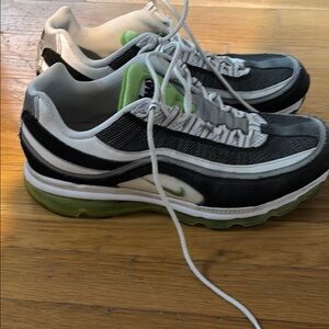 Nike Air Max shoes, like new, size 12